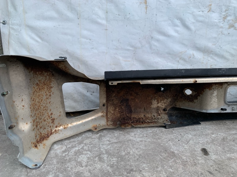 Бампер задний QX56 / TITAN / ARMADA 04-16