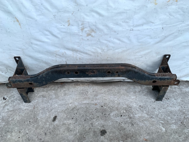 Усилитель заднего бампера QX56 / TITAN / ARMADA 04-16