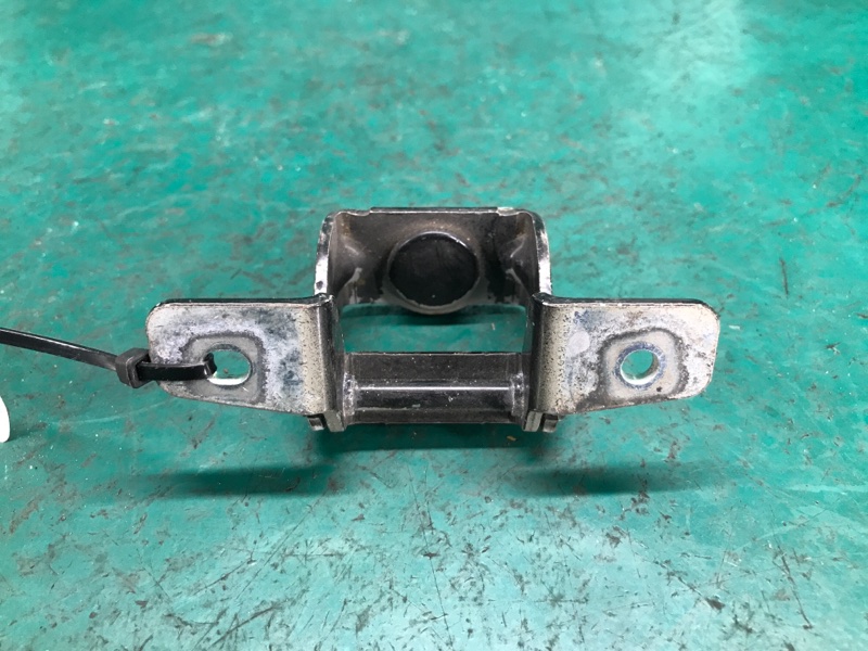 Петля крышки багажника ACCENT RB 10- 2015 Хетчбек 1.6