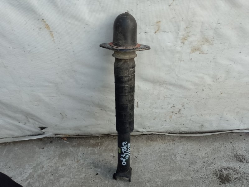 Запчасть амортизатор задний INFINITI M35/M45 04-10 2004 3.5 VQ35DE 56210-EG00K Б/У Амортизатор задний INFINITI M35/M45 04-10 2004 3.5 VQ35DE 56210-EG00K Б/У