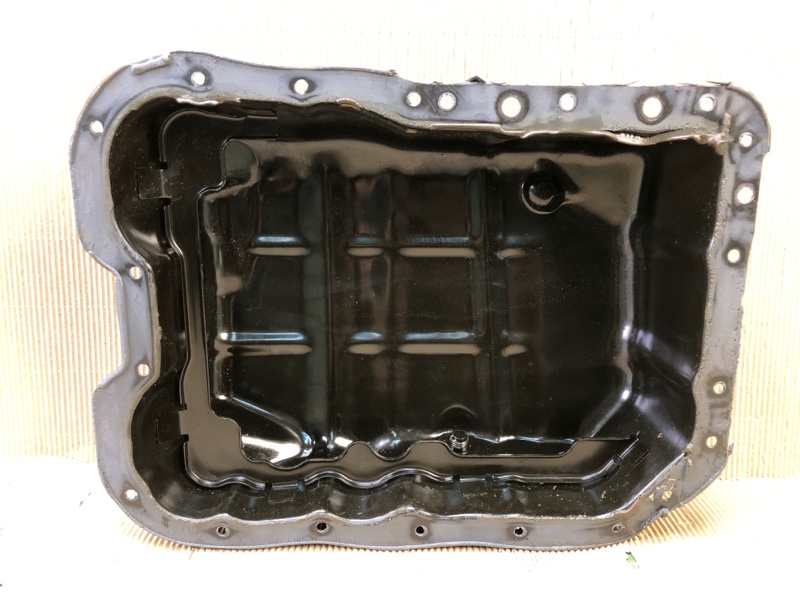 Поддон двигателя KIA SORENTO UM 14- 2015 UM 2.4 G4KJ 21510-2G500 Б/У