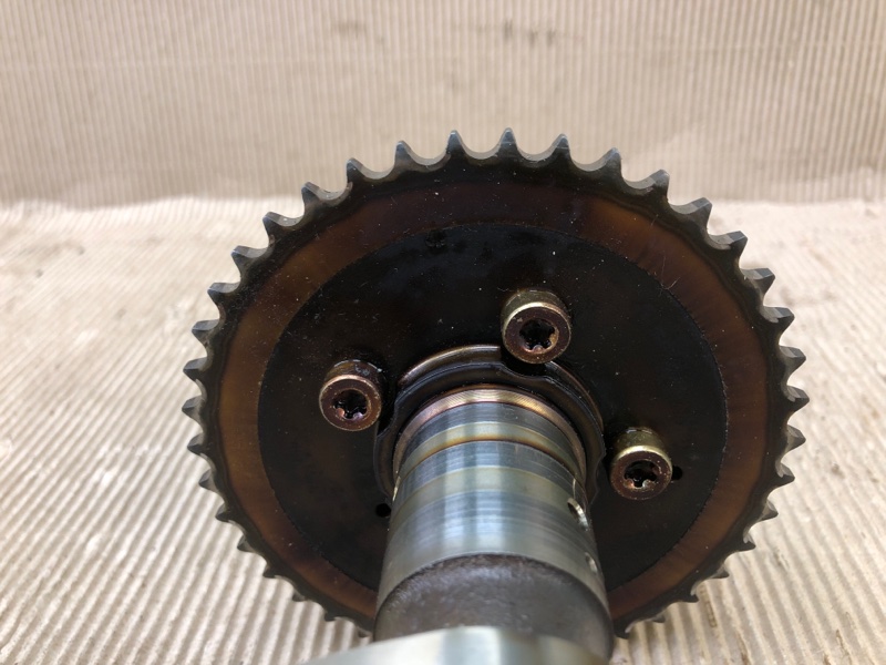 Распредвал SONATA YF 10-14 2013 2.4 G4KJ