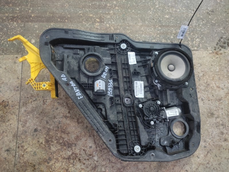 Запчасть стеклоподъемник задний левый HYUNDAI ELANTRA AD 16- 2017 Седан 2.0 83471-F3000 Б/У Стеклоподъемник задний левый HYUNDAI ELANTRA AD 16- 2017 Седан 2.0 83471-F3000 Б/У