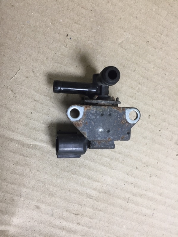 Клапан электромагнитный (вакуумный) ECLIPSE 05-08 2008 DK 2.4 4G69