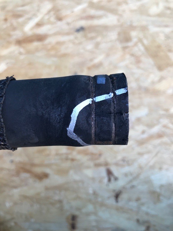 Горловина топливного бака SEDONA 14-18 16 YP 3.3 G6DM Горловина топливного бака SEDONA 14-18 16 YP 3.3 G6DM