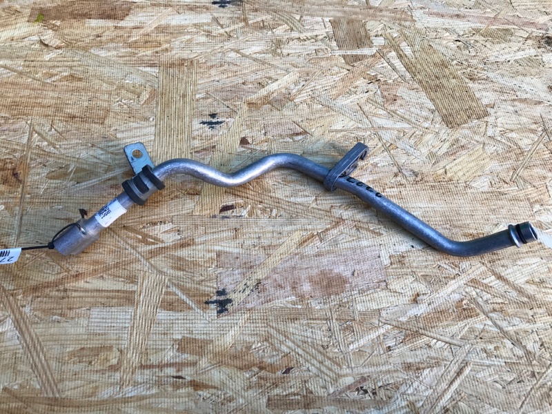 Трубка кондиционера NISSAN NV200 USA 13- 2.0 MR20DE