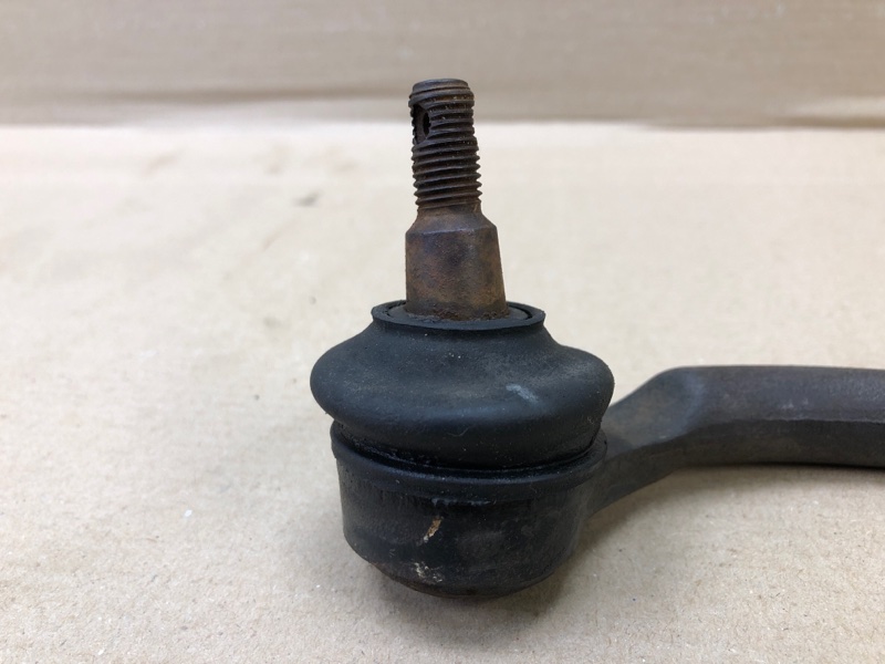 Рулевой наконечник левый HYUNDAI ELANTRA HD 06-11