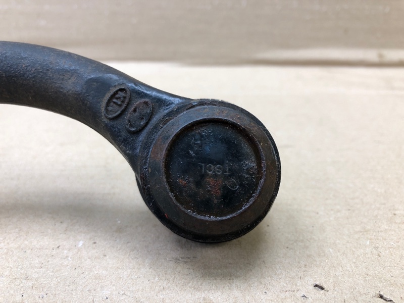 Рулевой наконечник левый ELANTRA HD 06-11 Рулевой наконечник левый ELANTRA HD 06-11