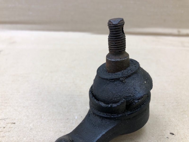 Рулевой наконечник правый HYUNDAI ELANTRA HD 06-11