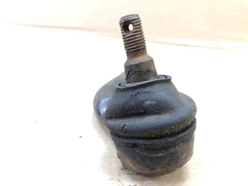 Рулевой наконечник левый HYUNDAI ELANTRA HD 06-11