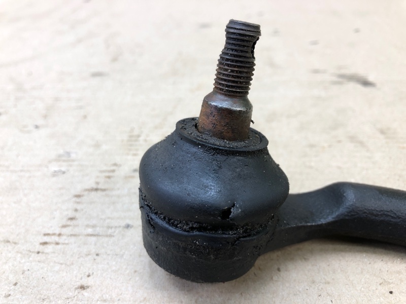 Рулевой наконечник левый HYUNDAI ELANTRA HD 06-11 Рулевой наконечник левый HYUNDAI ELANTRA HD 06-11