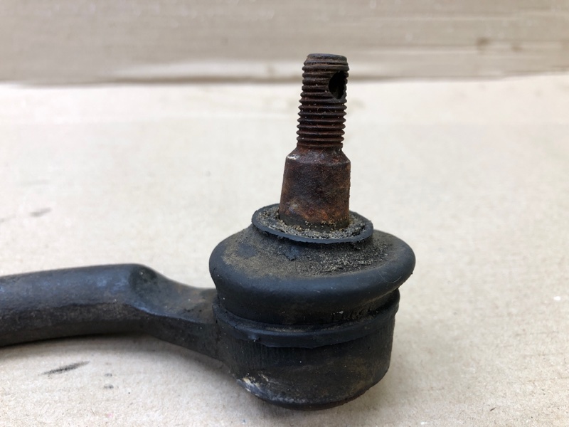 Рулевой наконечник правый HYUNDAI ELANTRA HD 06-11