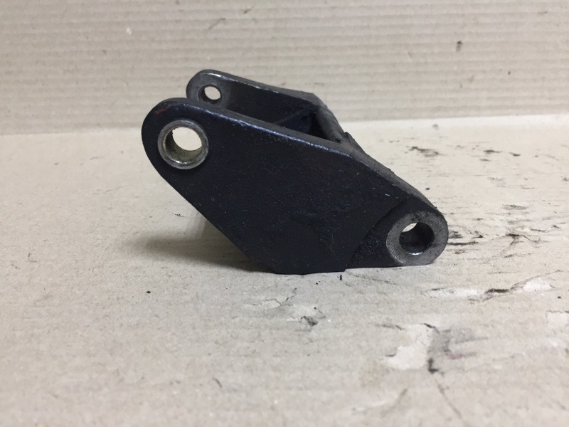 Кронштейн насоса ГУР FX S50 03-08 2005 3.5 VQ35DE