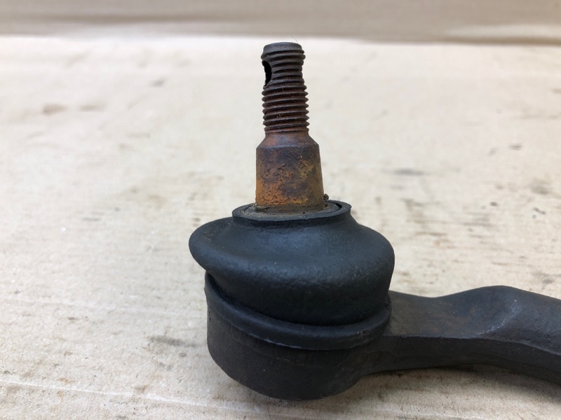 Рулевой наконечник левый HYUNDAI ELANTRA HD 06-11