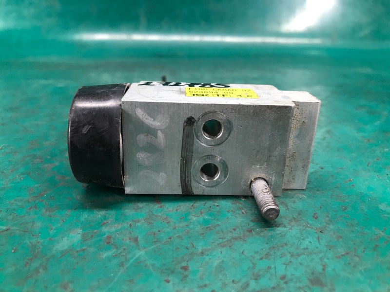Клапан кондиционера KIA OPTIMA TF 11-16 TF 2.0 G4KH