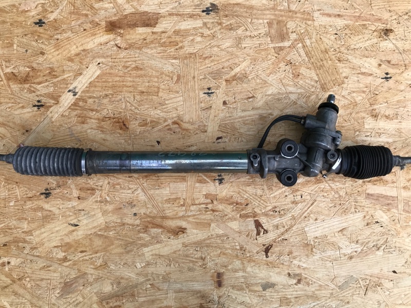 Рулевая рейка LEXUS IS300 99-05 Седан 3.0 2JZ-GE Рулевая рейка LEXUS IS300 99-05 Седан 3.0 2JZ-GE