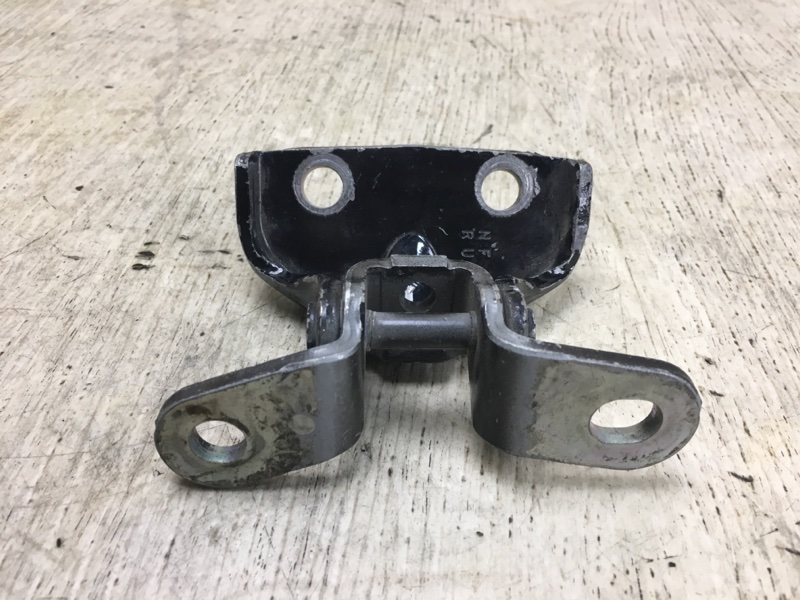 Петля двери верхняя задняя правая SONATA YF 10-14 2012 YF 2.4 G4KK