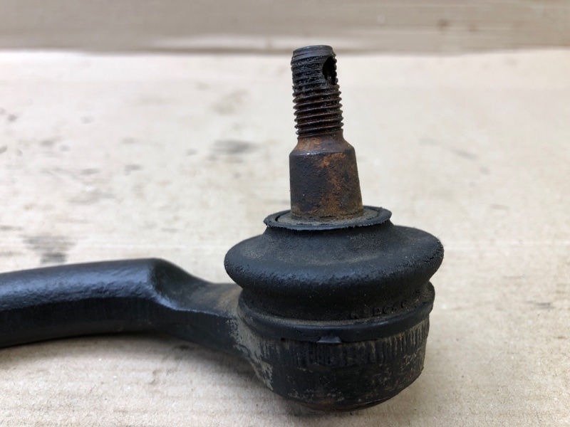 Рулевой наконечник правый HYUNDAI ELANTRA HD 06-11