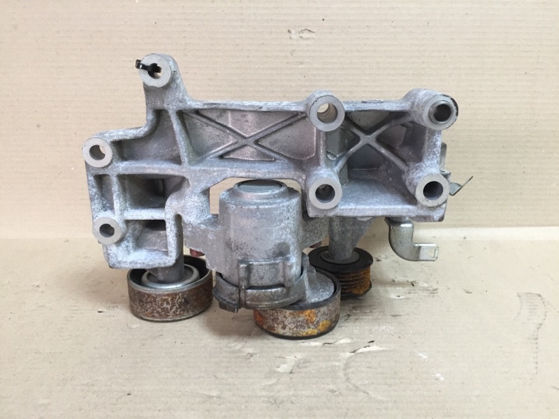 Кронштейн генератора MITSUBISHI OUTLANDER GF 12- 1801A100 Б/У