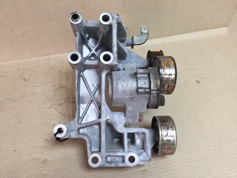 Кронштейн генератора OUTLANDER GF 12-