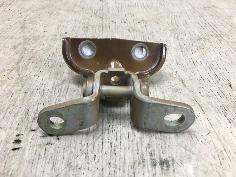 Петля двери верхняя задняя левая KIA SPORTAGE QL 15-21 QL 2.4 G4KJ