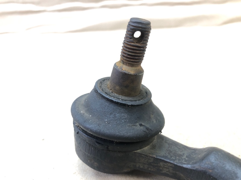 Рулевой наконечник левый HYUNDAI ELANTRA HD 06-11