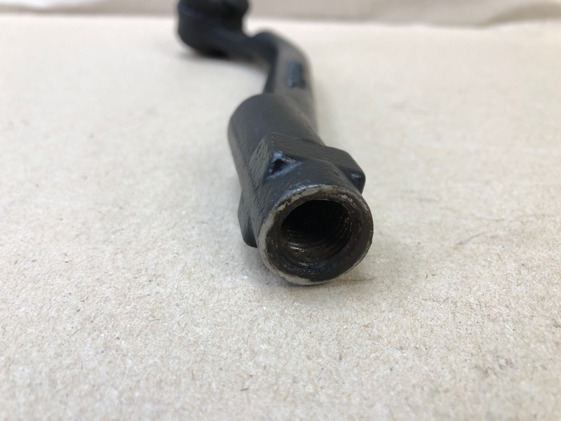 Рулевой наконечник левый ELANTRA HD 06-11 Рулевой наконечник левый ELANTRA HD 06-11