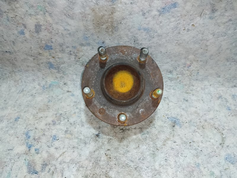 Запчасть ступица задняя MAZDA 6 GH 07-12 2009 3.7 CA GS3L-26-15XA Б/У Ступица задняя MAZDA 6 GH 07-12 2009 3.7 CA GS3L-26-15XA Б/У