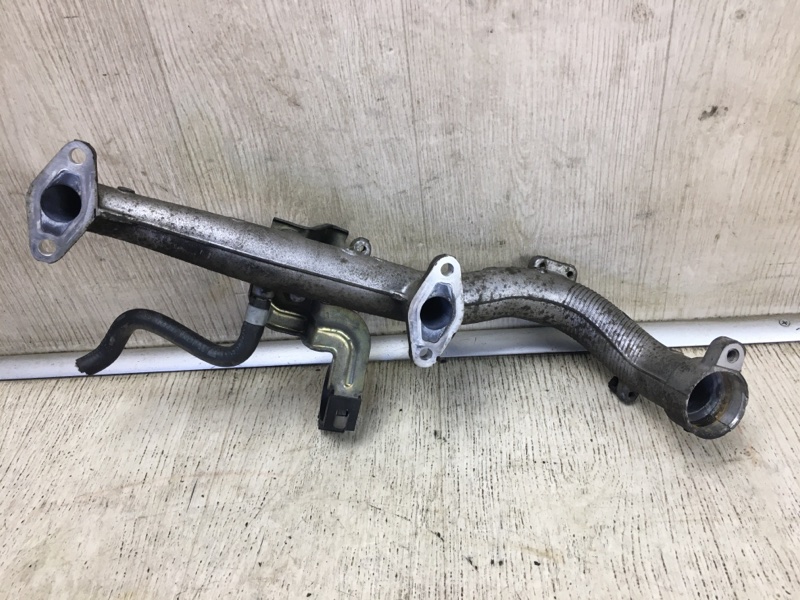 Патрубок системы охлаждения FX S50 03-08 VQ35