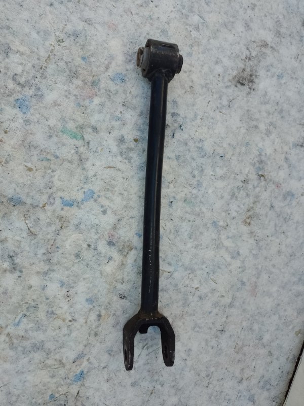 Рычаг задней подвески поперечный нижний M35/M45 04-10 2004 3.5 VQ35DE