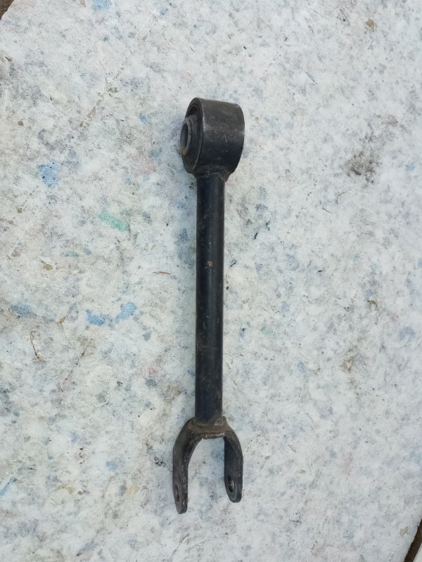 Рычаг задней подвески продольный M35/M45 04-10 2004 3.5 VQ35DE