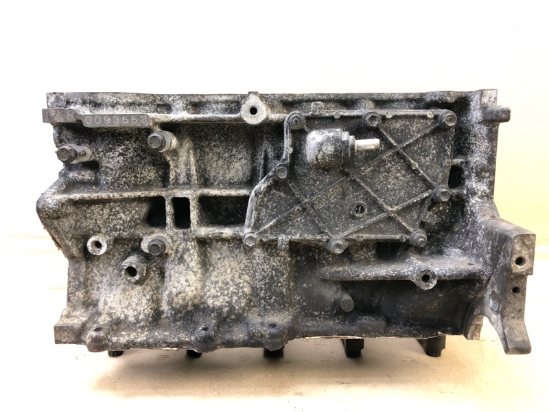 Блок двигателя TOYOTA COROLLA 150 06-13 1ZR