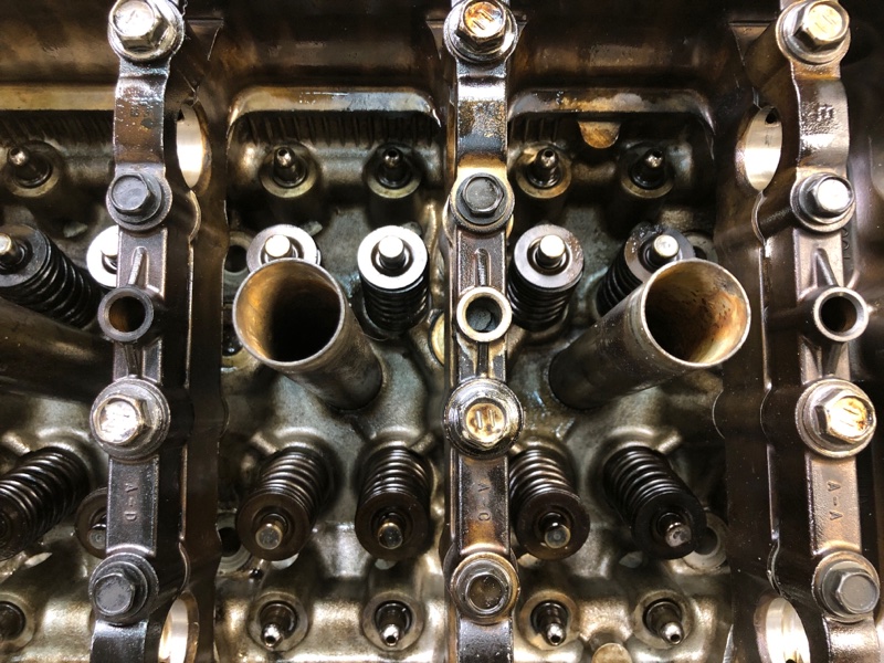 Головка блока цилиндров COROLLA 150 06-13 1ZR