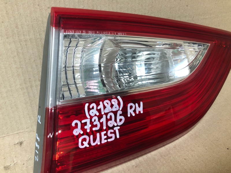 Фонарь внутренний задний правый QUEST S 11-17 2014 Минивен E52 3.5