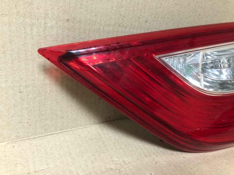 Фонарь внутренний задний левый QUEST S 11-17 2014 Минивен E52 3.5