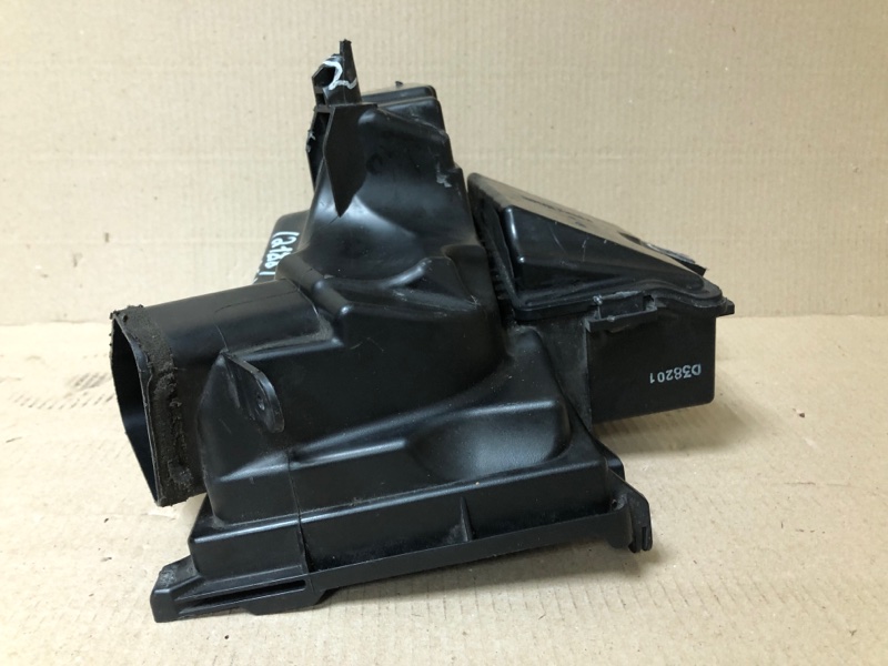 Корпус воздушного фильтра QUEST S 11-17 2014 Минивен E52 3.5