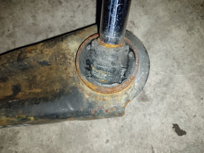 Рычаг передней подвески нижний левый NISSAN NV200 USA 13- 2.0 MR20DE Рычаг передней подвески нижний левый NISSAN NV200 USA 13- 2.0 MR20DE