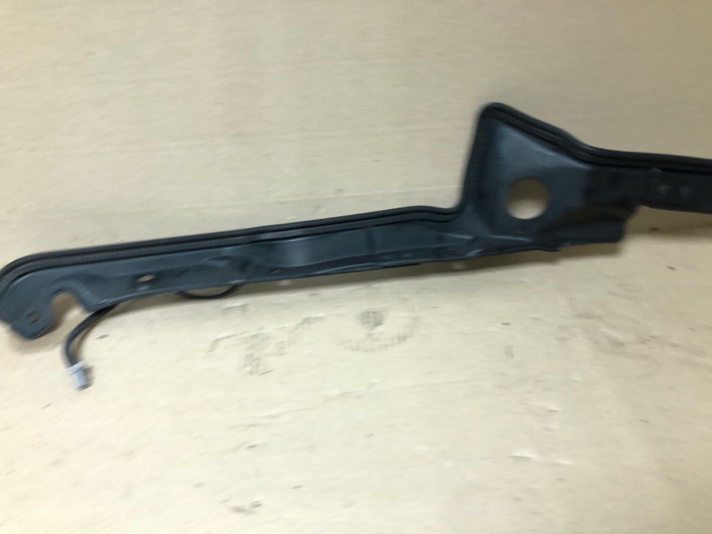 Датчик открытия багажника правый QUEST S 11-17 2014 Минивен E52 3.5