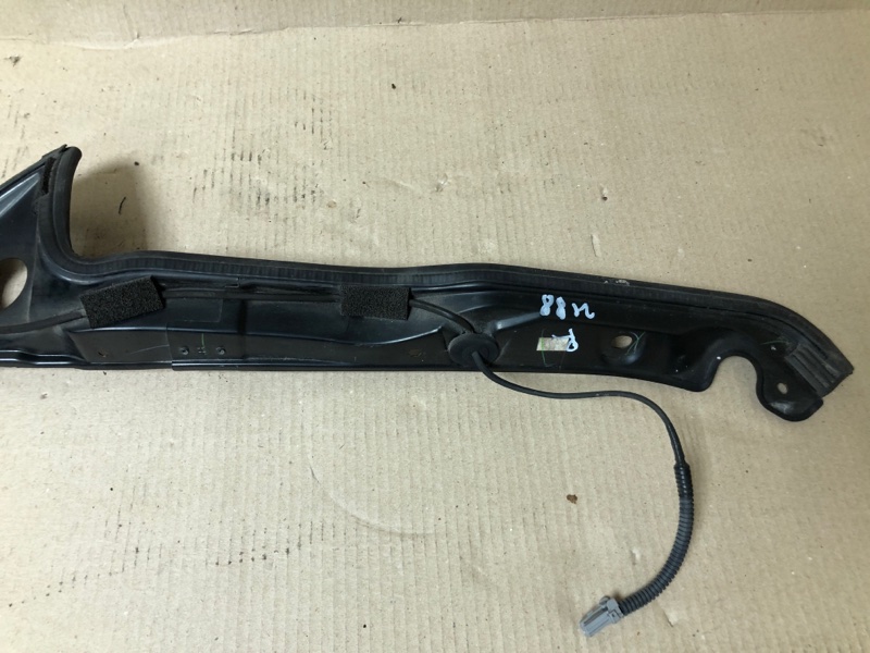 Датчик открытия багажника правый QUEST S 11-17 2014 Минивен E52 3.5