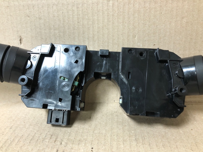 Подрулевой переключатель QUEST S 11-17 2014 Минивен E52 3.5