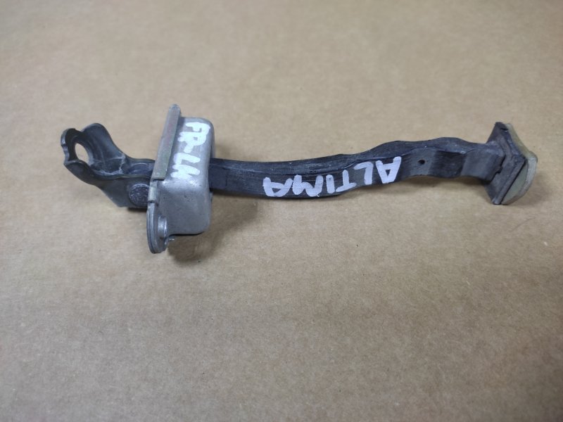 Ограничитель двери передний левый ALTIMA L32 07-12