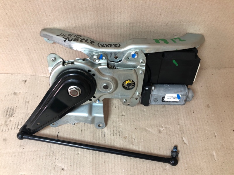 Моторчик привода ляды QUEST S 11-17 2014 Минивен E52 3.5 Моторчик привода ляды QUEST S 11-17 2014 Минивен E52 3.5