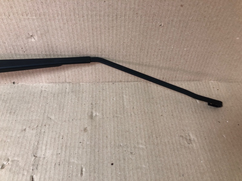 Поводок стеклоочистителя передний правый QUEST S 11-17 2014 Минивен E52 3.5 Поводок стеклоочистителя передний правый QUEST S 11-17 2014 Минивен E52 3.5