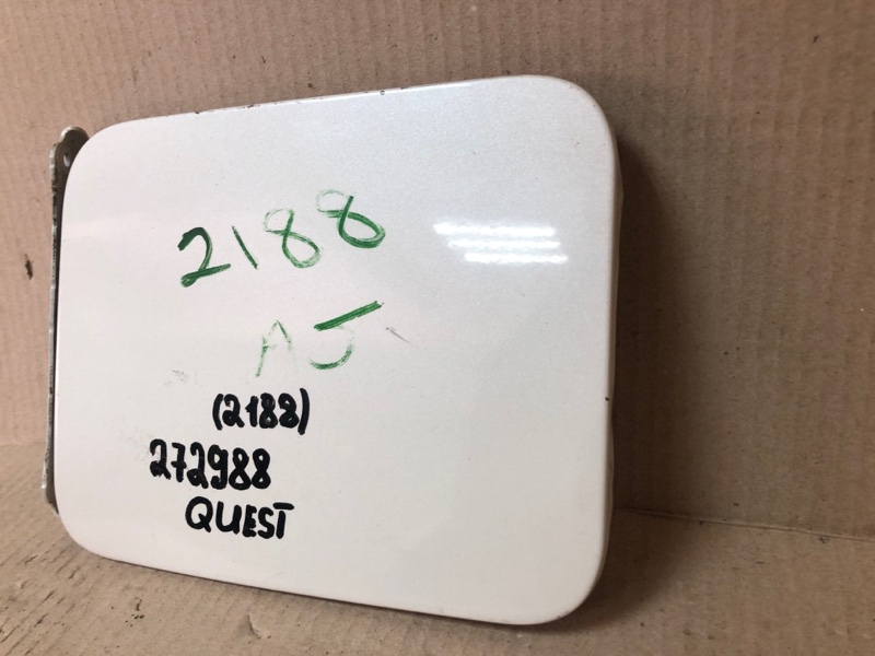 Лючок топливного бака QUEST S 11-17 2014 Минивен E52 3.5