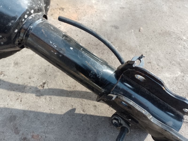 Амортизатор передний правый SUBARU TRIBECA B10 07-13 3.6 EZ36