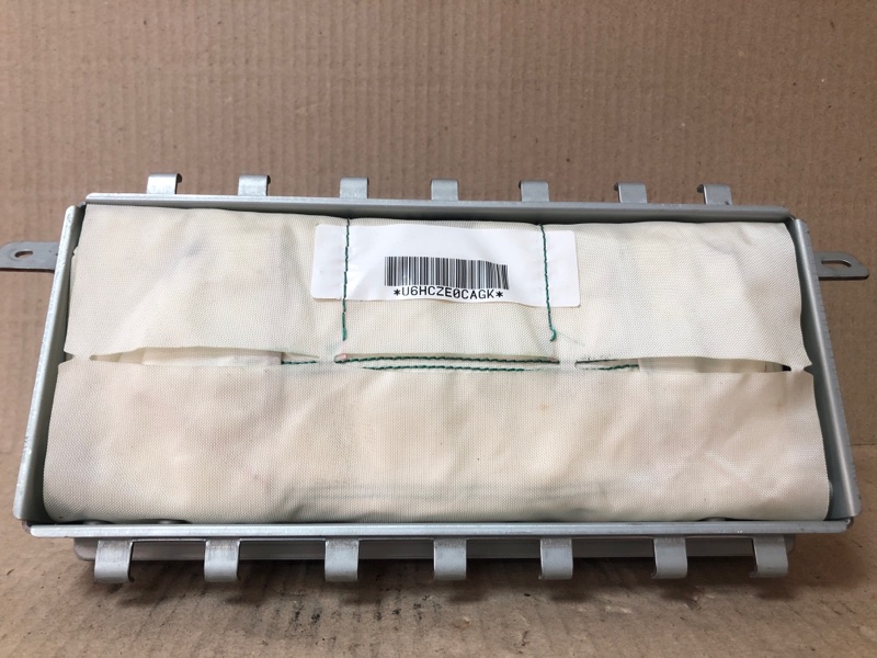 Подушка безопасности пассажира NISSAN QUEST S 11-17 Минивен E52 3.5