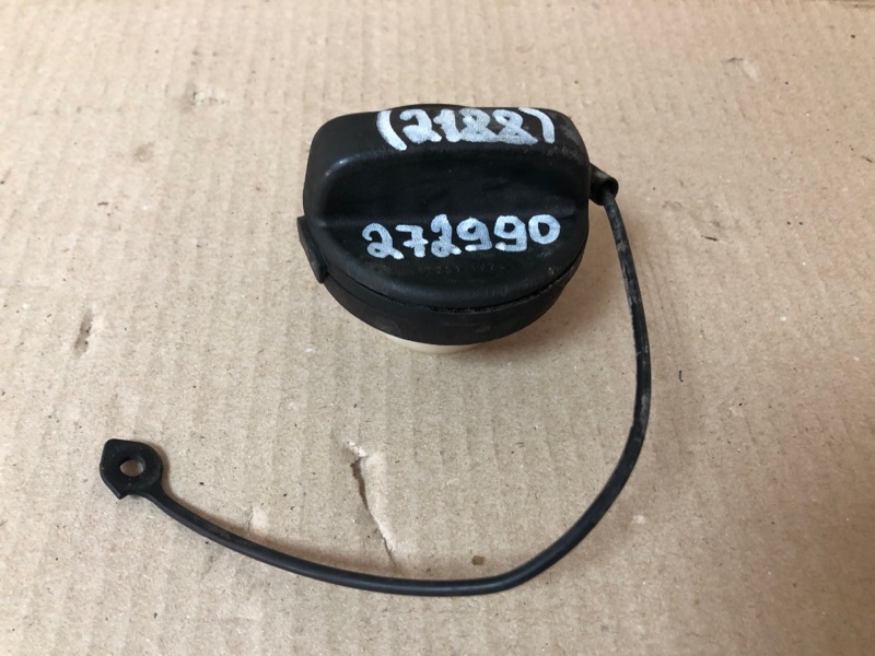 Крышка топливного бака QUEST S 11-17 2014 Минивен E52 3.5