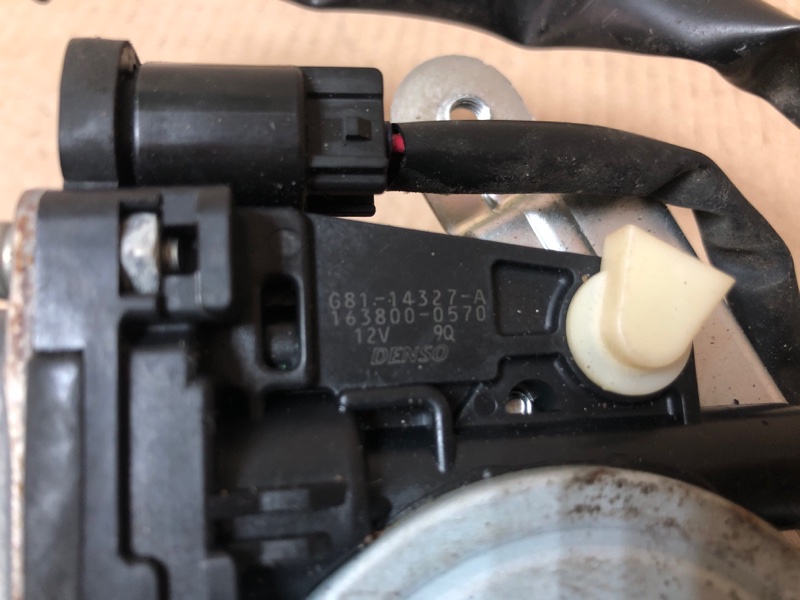 Замок двери боковой задний правый QUEST S 11-17 2014 Минивен E52 3.5