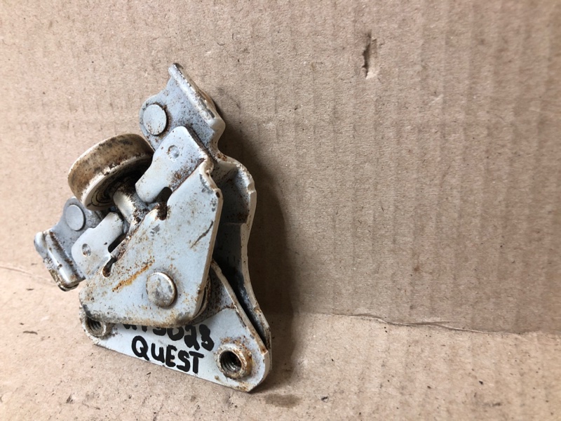 Ролик сдвижной двери нижний левый NISSAN QUEST S 11-17 Минивен E52 3.5