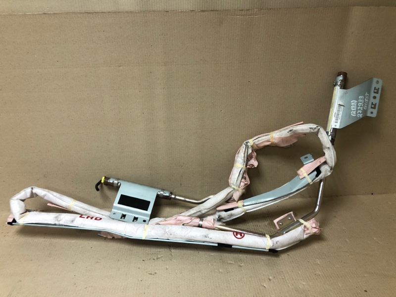 Подушка безопасности (штора) правая QUEST S 11-17 2014 Минивен E52 3.5